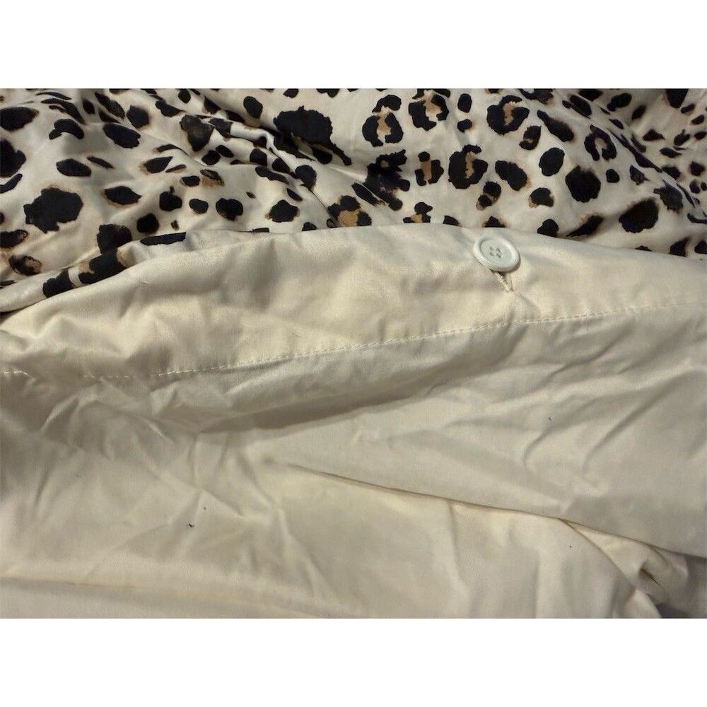 Betsy Johnson Comforter Set Queen Leopard Print Reversible w/ 2 Shams - Picture 10 of 13